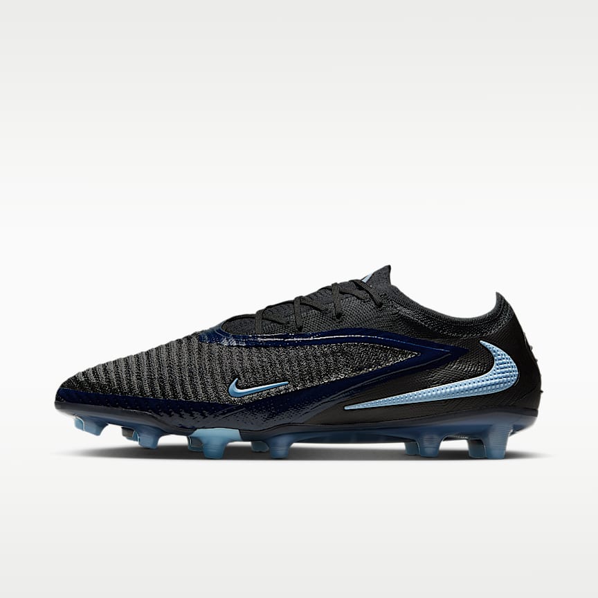 Nike Phantom 6 Low Club Multi-Ground Football Boot. Nike ZA